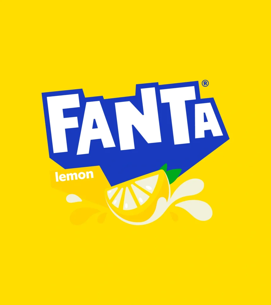 Fanta de limón servida fría, perfecta para platos intensos.